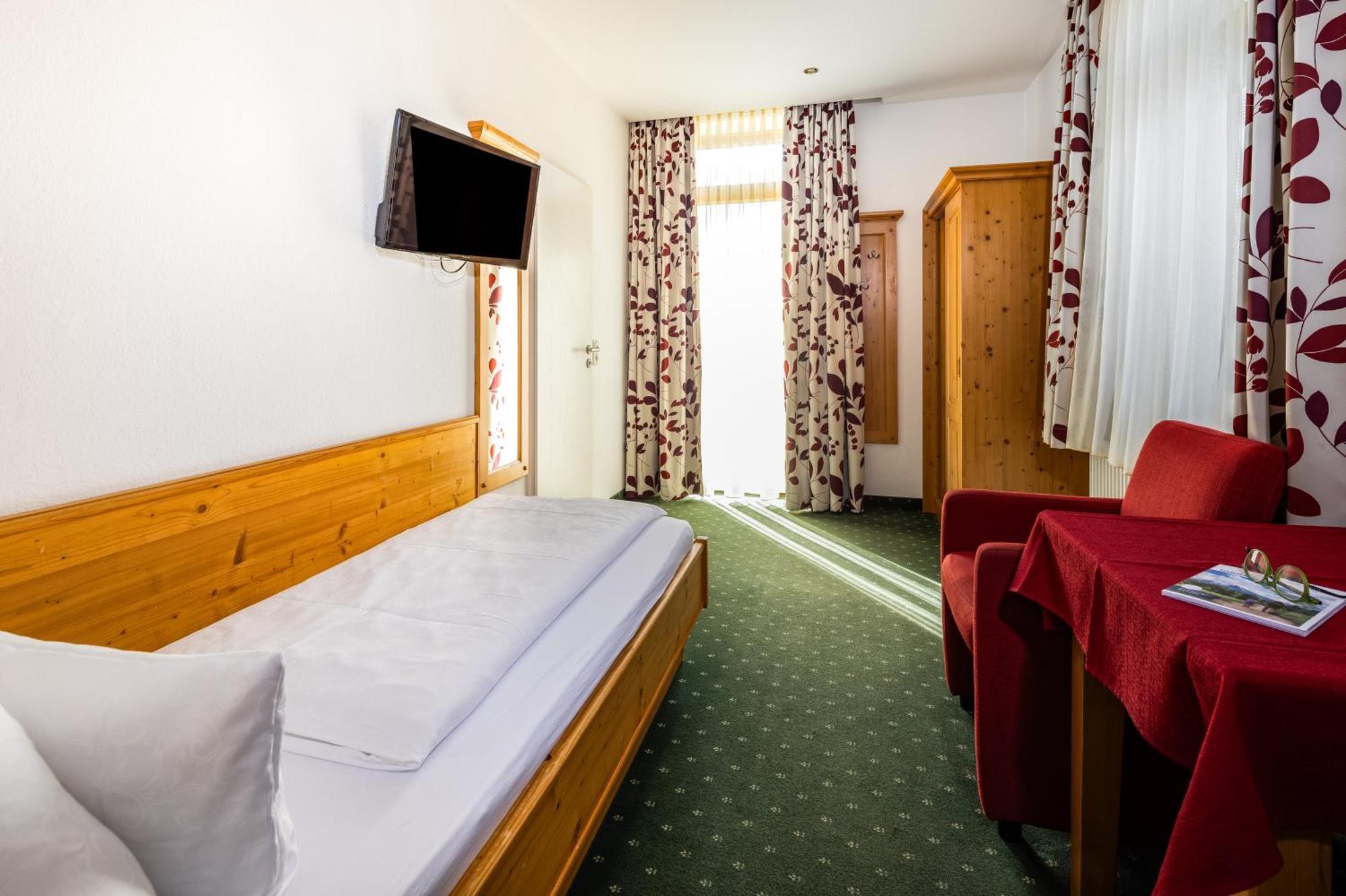 Hotel Gruenberger Μπερχτεσγκάντεν Εξωτερικό φωτογραφία